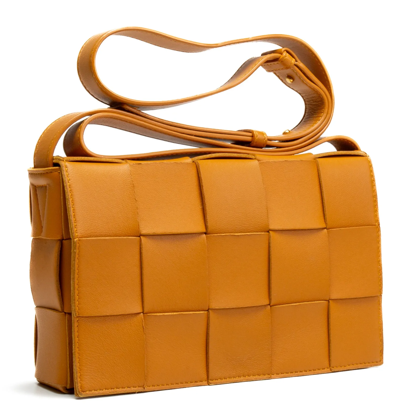 BOTTEGA VENETA Maxi Intrecciato Cassette Crossbody - Almond