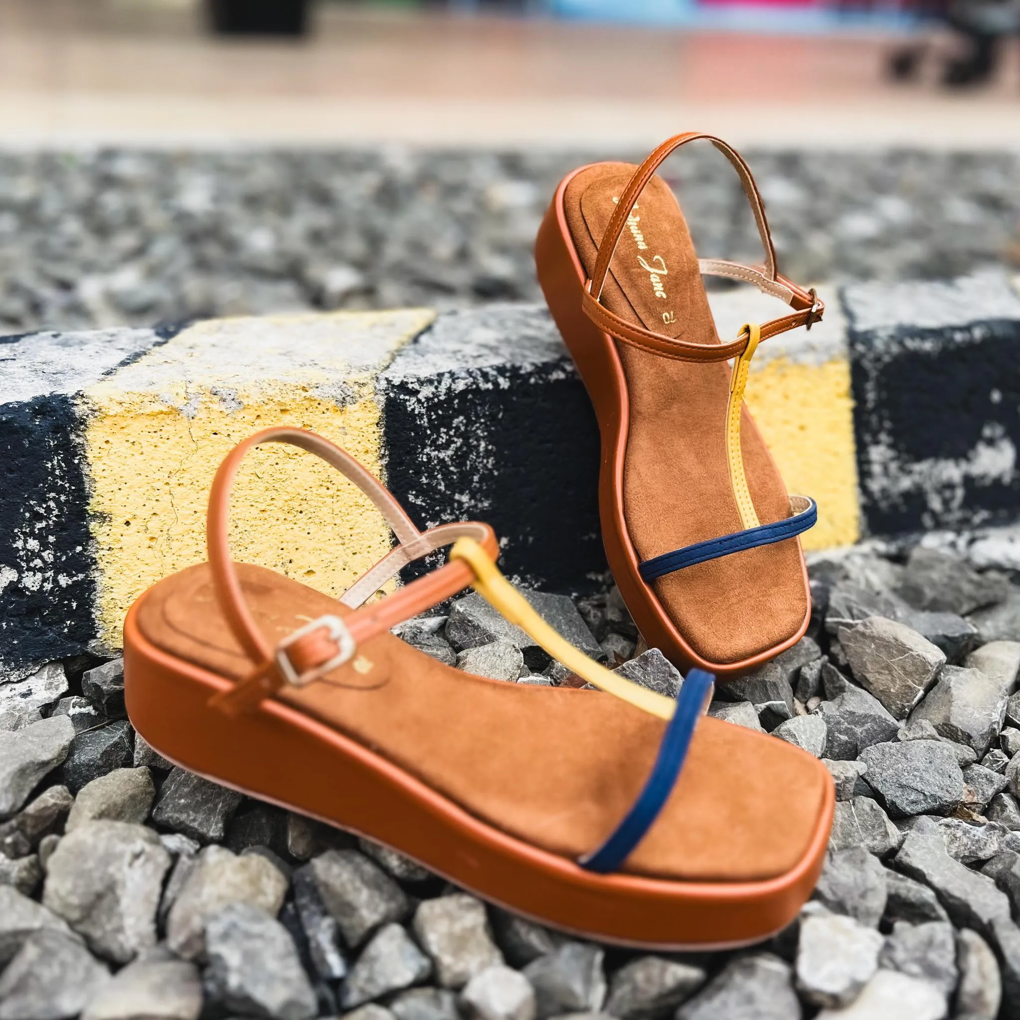 COSMO Suede Retro Vintage T Strap Platform Sandals