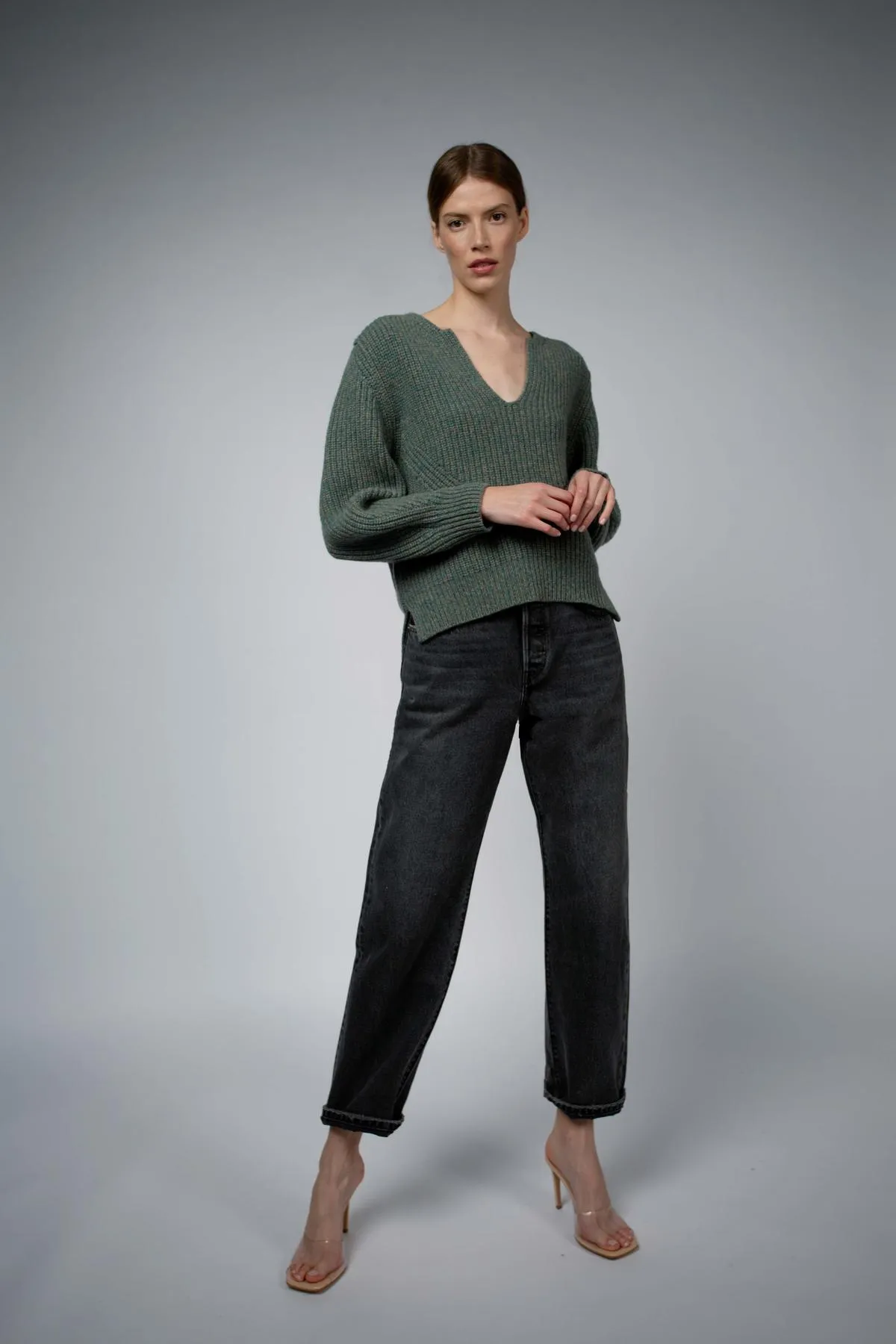 Kaya Notched Cashmere Sweater - Pine