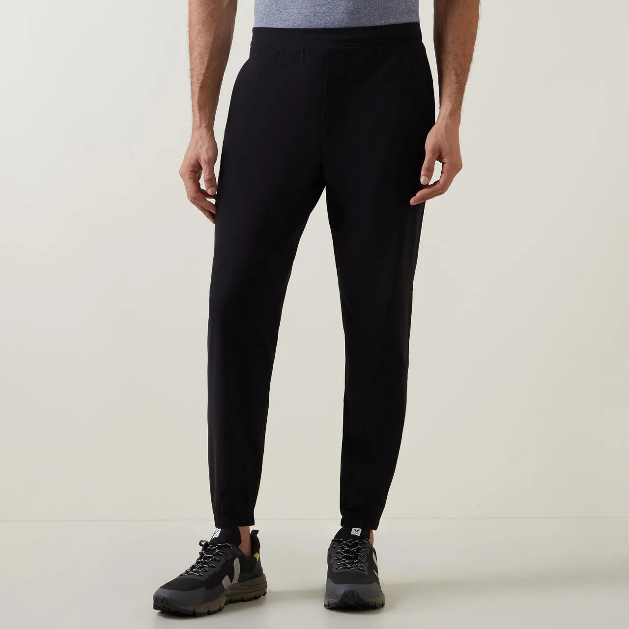 LULULEMON Surge Joggers - Black