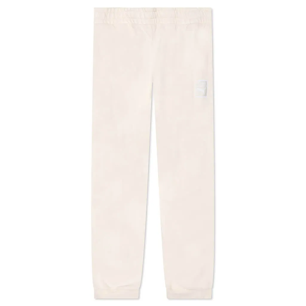 Puma x Vogue Women's Relaxed Sweatpants - Pristine