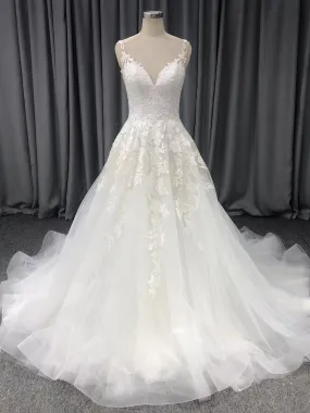 Robe trapèze Col V  Dentelle&Tulle Robe de Mariée avec la courte traîne